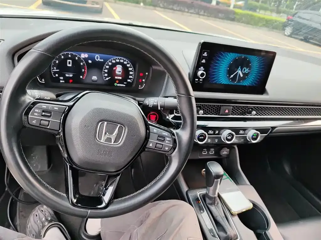 Honda Civic — фото 7