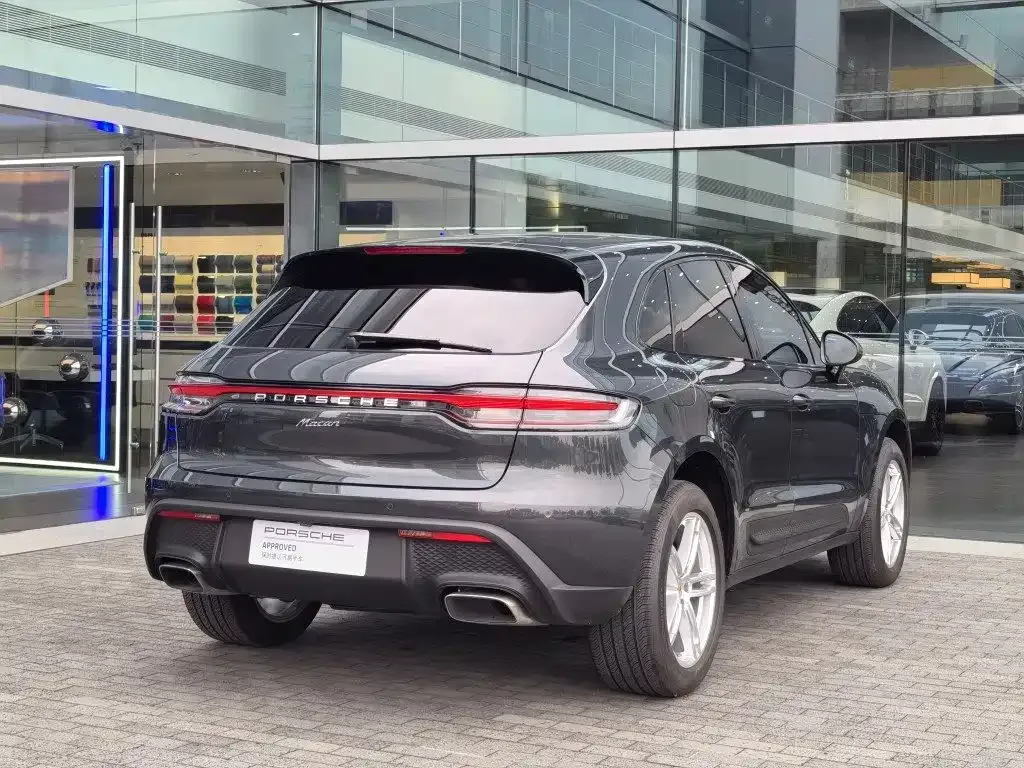 Porsche Macan — фото 7