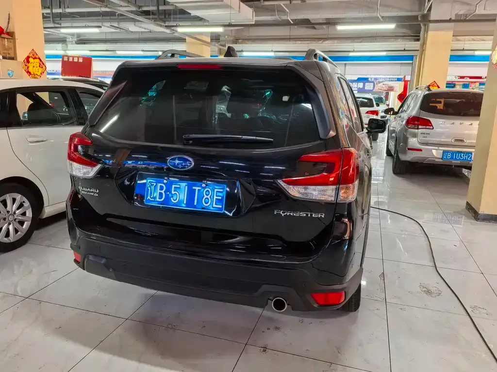 Subaru Forester 2022 из CN, фото 4
