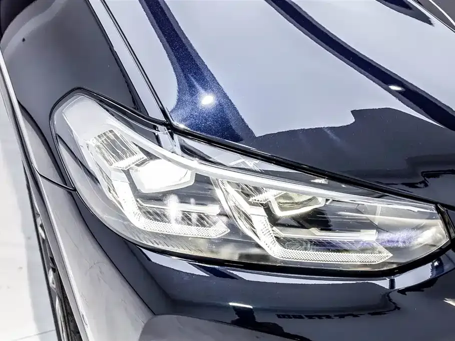 BMW X3 — фото 10