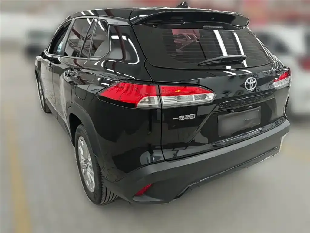 Toyota Corolla Cross 2023 из CN, фото 6