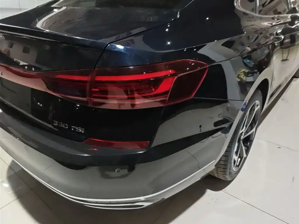 Volkswagen Passat — фото 2