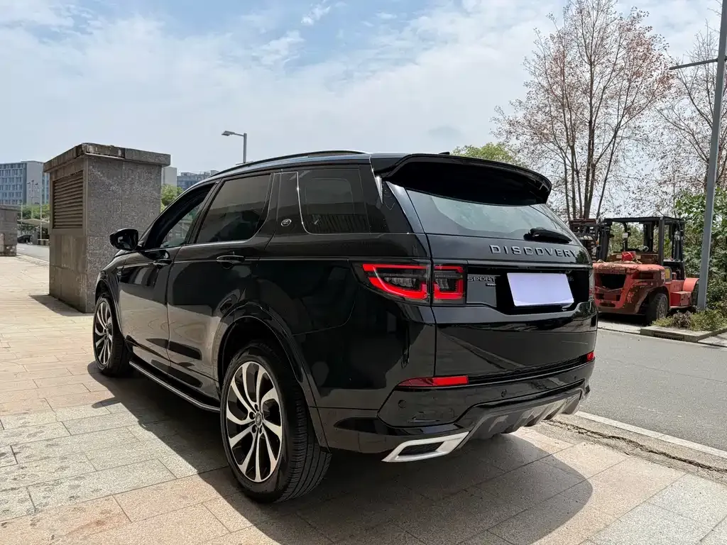 Land Rover Discovery Sport — фото 9