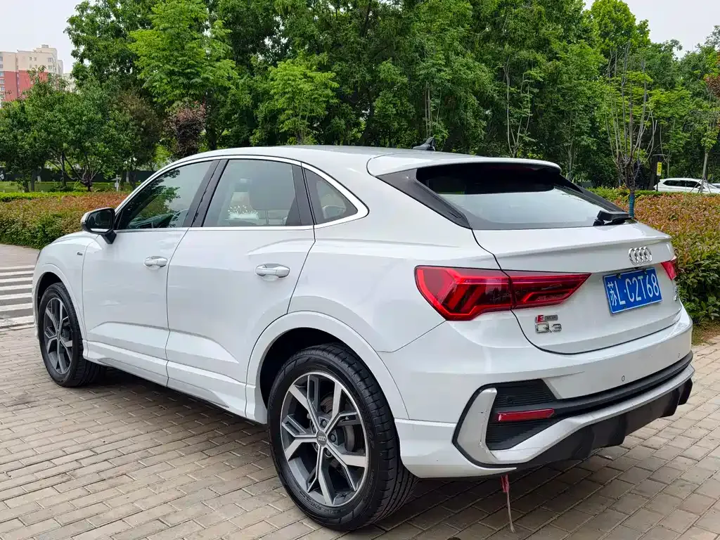 Audi Q3 Sportback 2021 из CN, фото 10