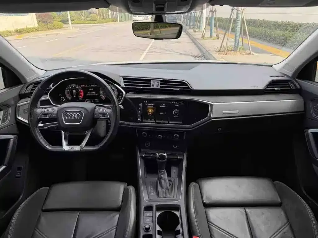 Audi Q3 Sportback — фото 6