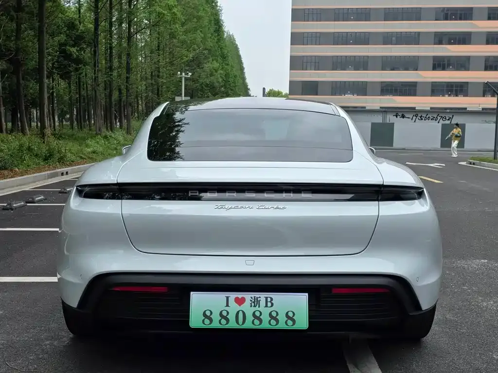 Porsche Taycan 2021 из CN, фото 5