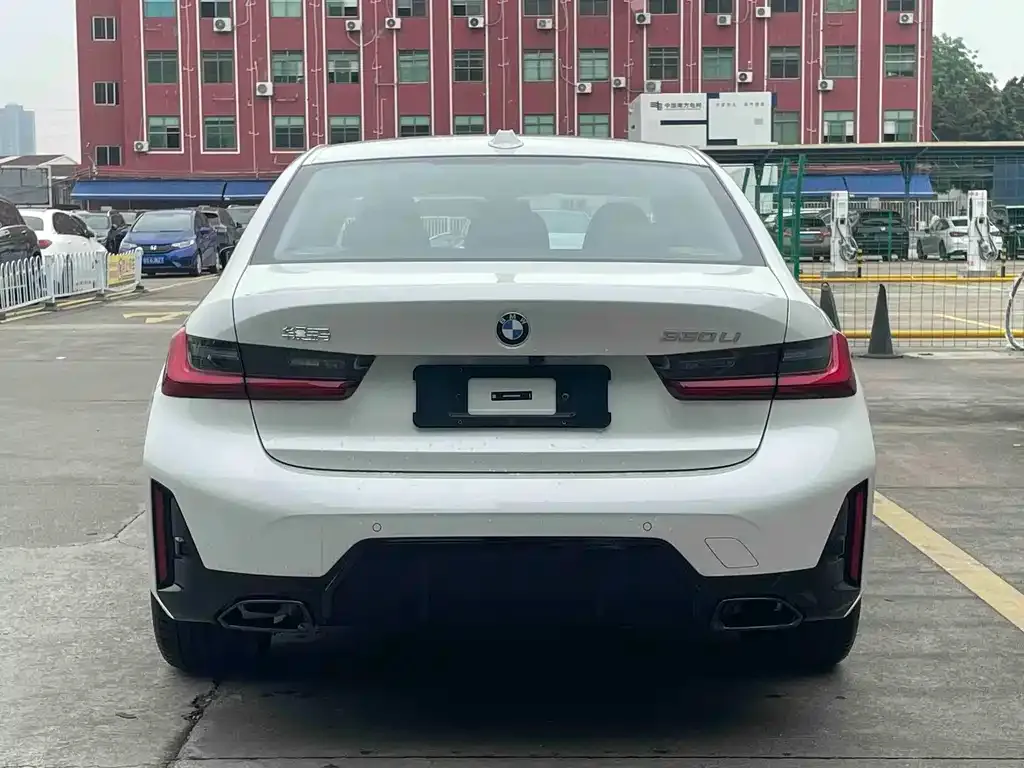 BMW 3 Series — фото 10