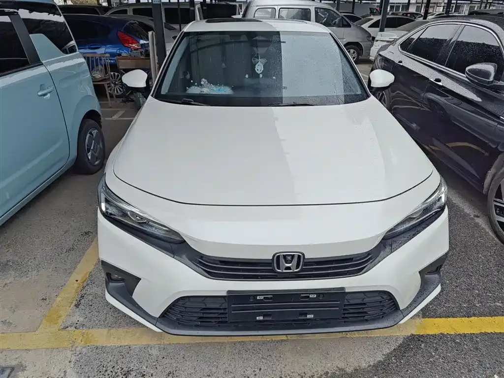 Honda Civic — фото 10