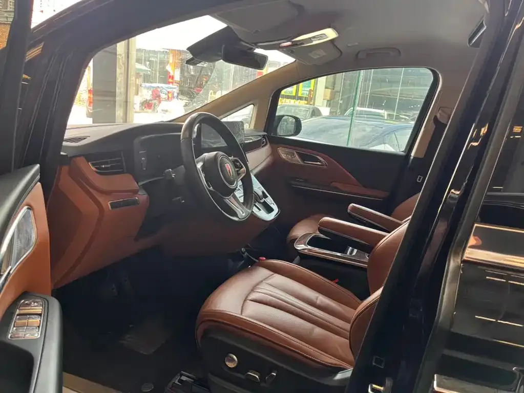 Hongqi HQ9 2023 из CN, фото 3