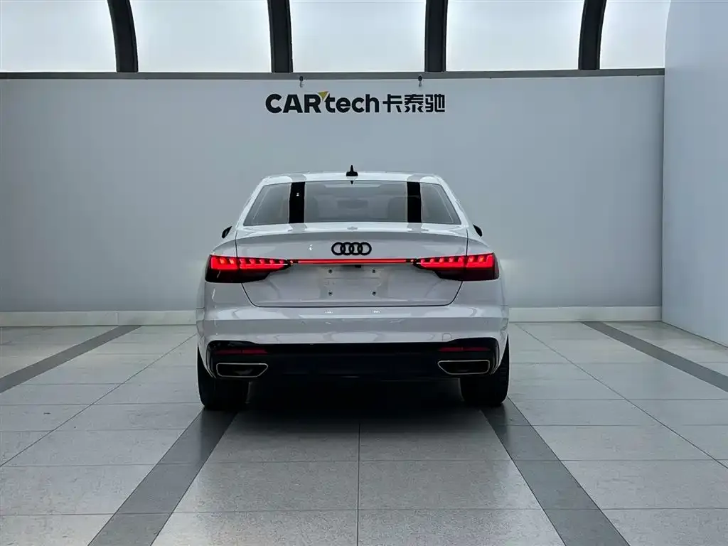 Audi A4L — фото 3