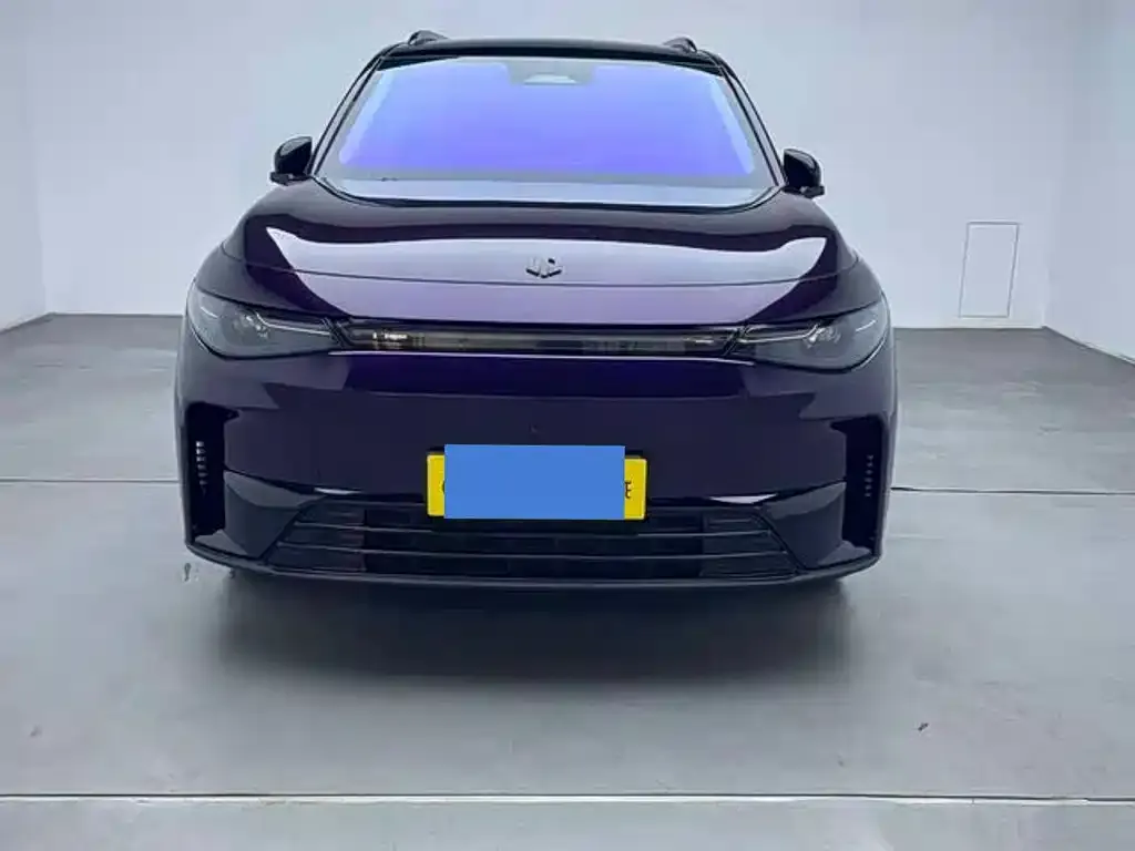 Leapmotor C16