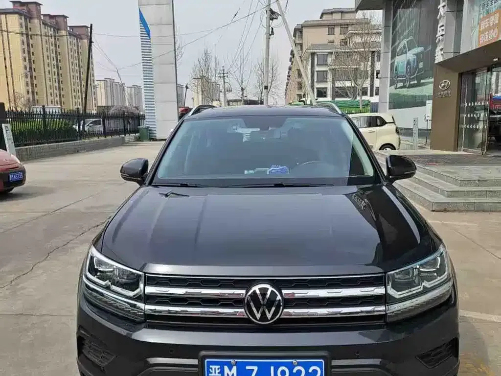 Volkswagen Tharu — фото 1
