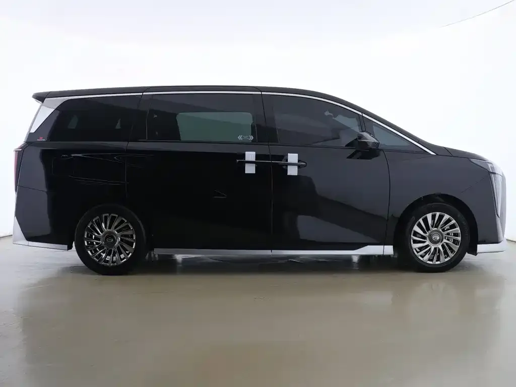 GAC Motor Trumpchi M8 — фото 3