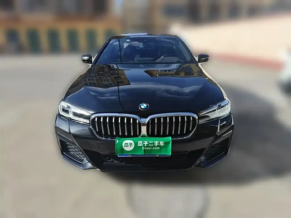 BMW 5 Series — фото 4