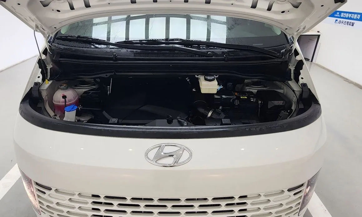 Hyundai Staria — фото 9