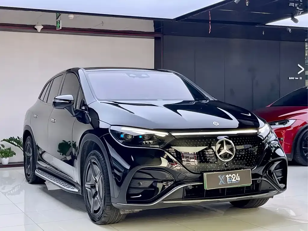 Mercedes-Benz EQE SUV 2023 из CN, фото 4