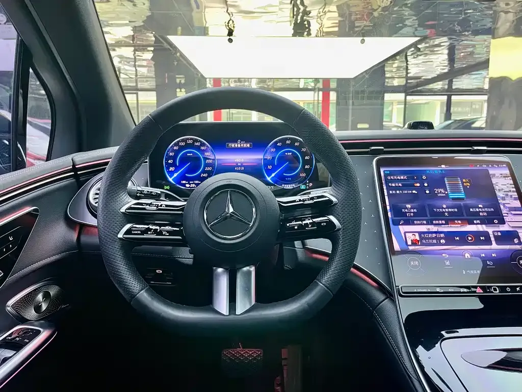 Mercedes-Benz EQE SUV 2023 из CN, фото 9