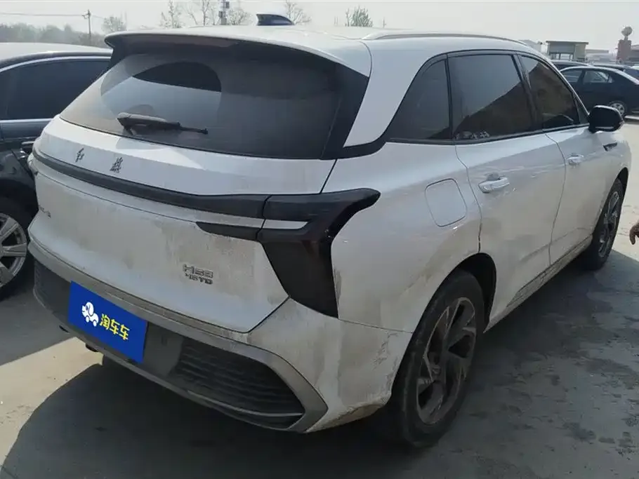 Hongqi HS3 — фото 2
