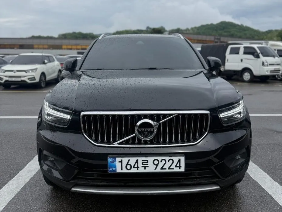 Volvo XC40 — фото 2