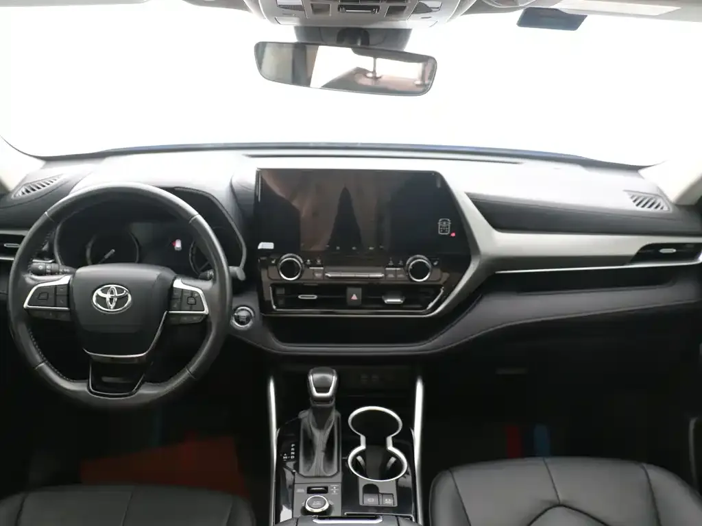 Toyota Highlander 2024 из CN, фото 2