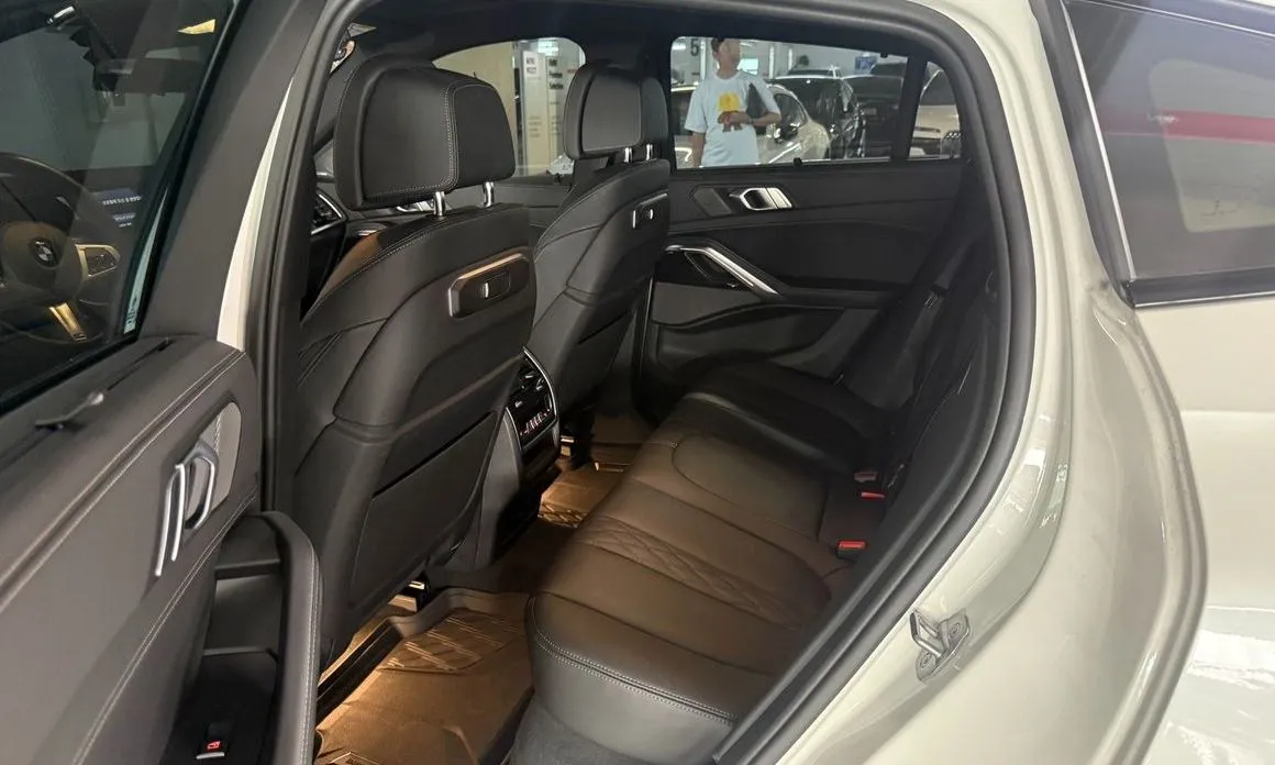 BMW X6 2024 из KR, фото 2