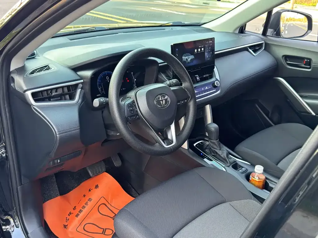 Toyota Frontlander 2024 из CN, фото 5