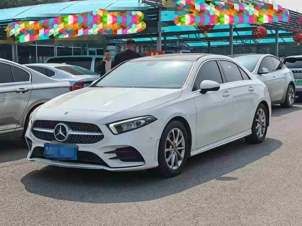 Mercedes-Benz A-Class — фото 1