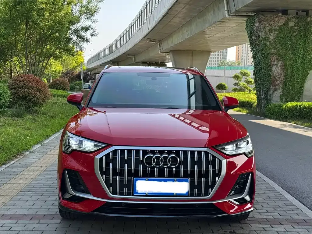 Audi Q3 — фото 8