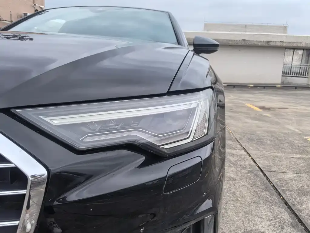 Audi A6L 2022 из CN, фото 6