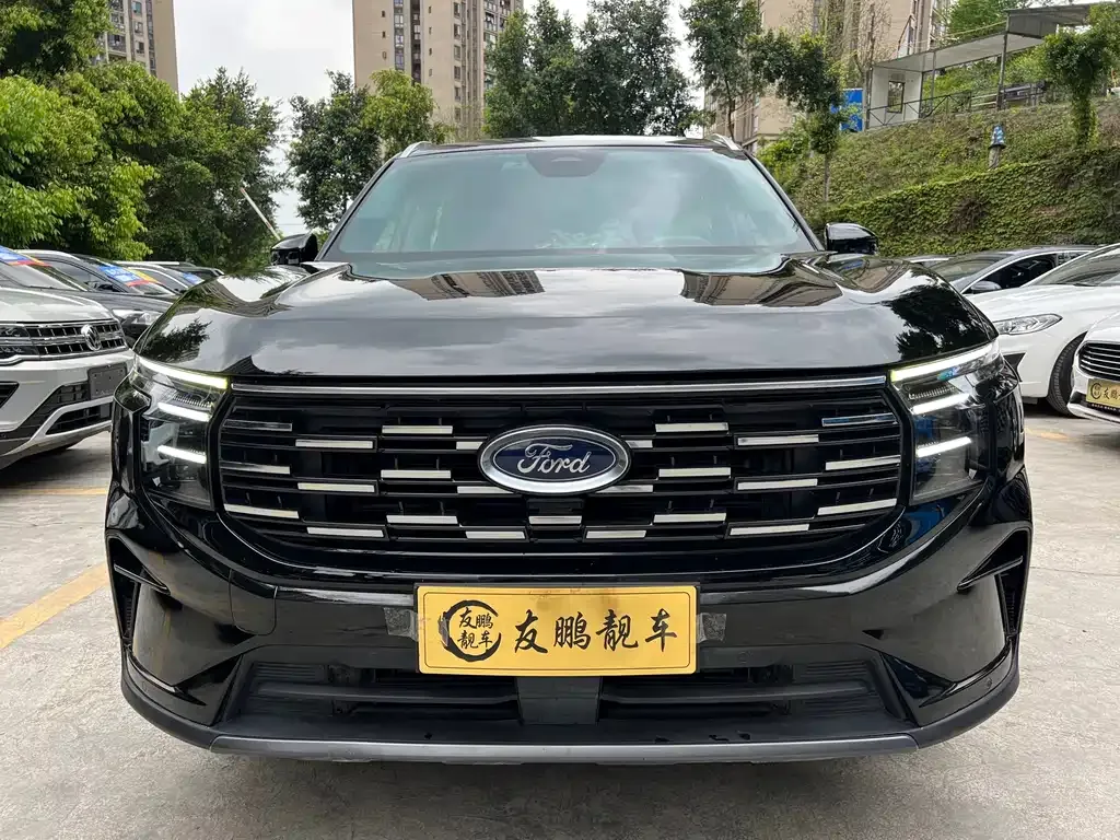Ford Edge — фото 7