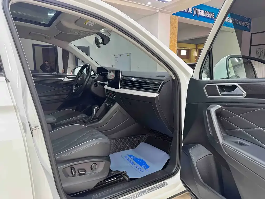 Volkswagen Tiguan L 2022 из CN, фото 9