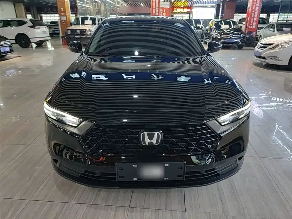 Honda Accord — фото 10