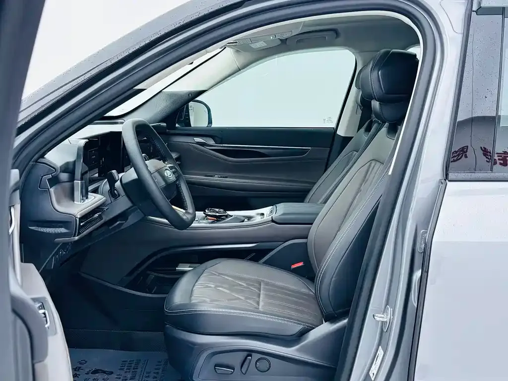 Ford Edge — фото 6