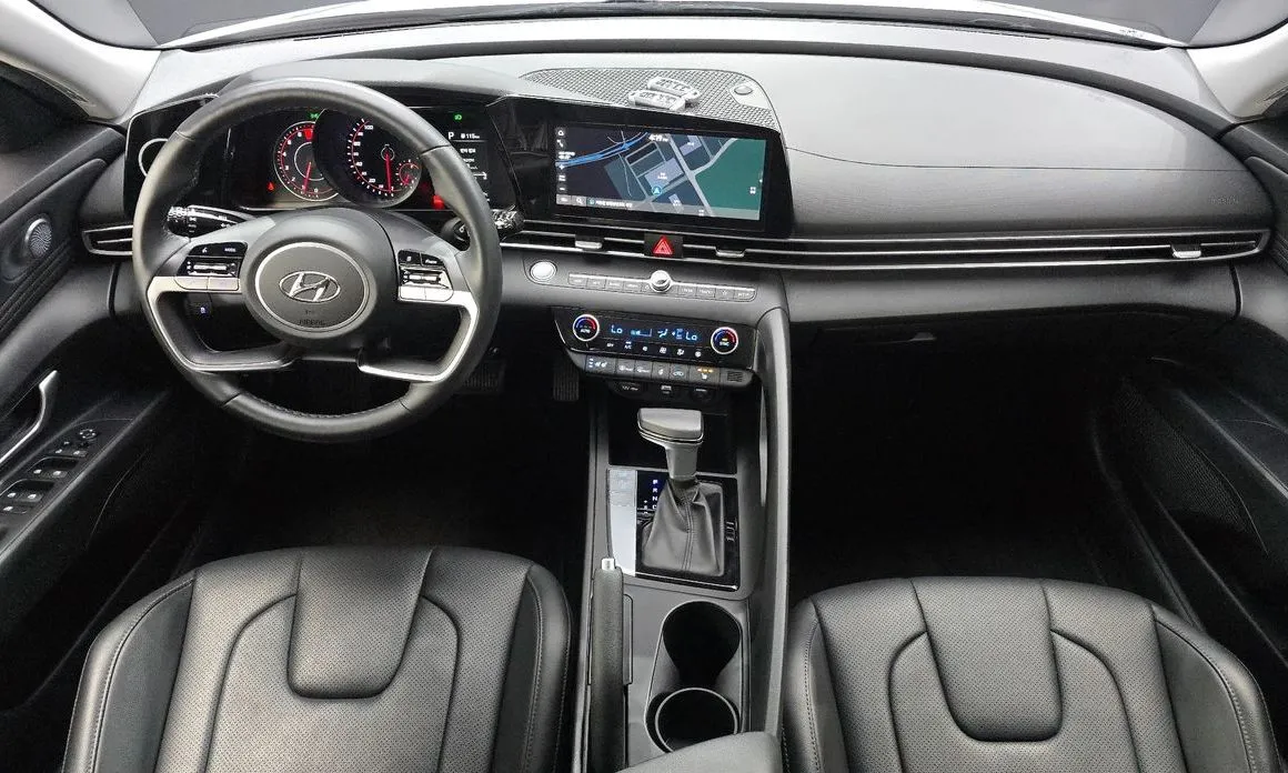 Hyundai AVANTE — фото 6