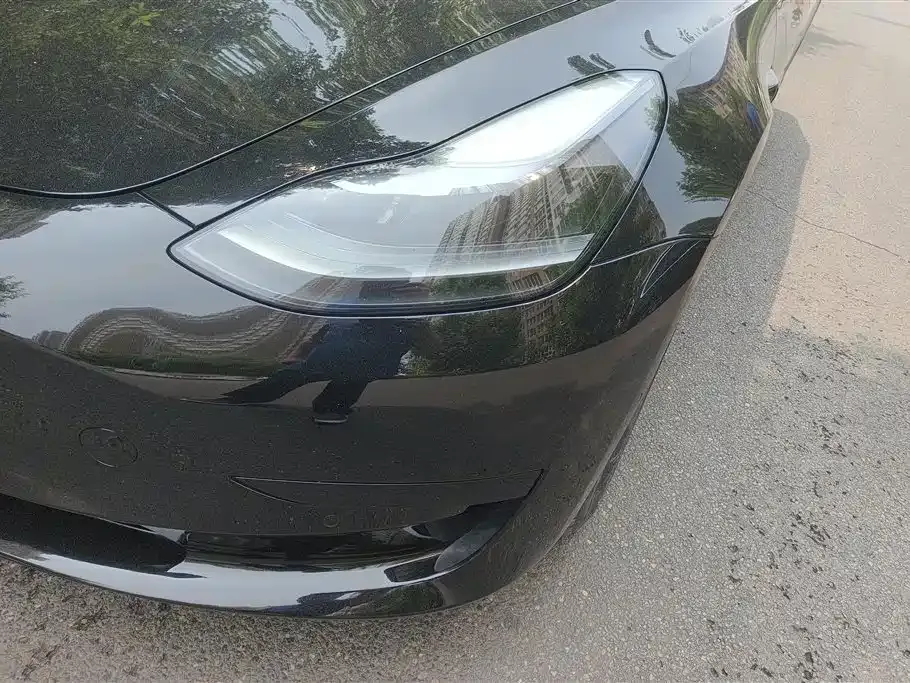 Tesla Model 3 — фото 5
