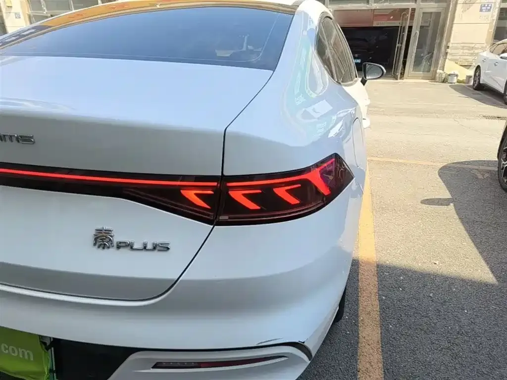 BYD Qin PLUS 2023 из CN, фото 3