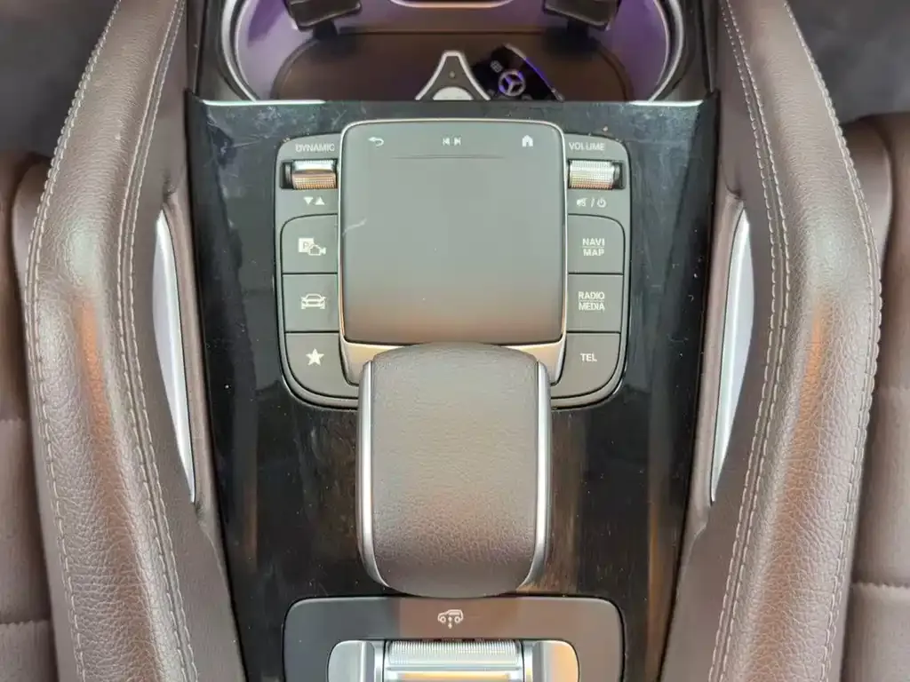 Mercedes-Benz GLS — фото 4
