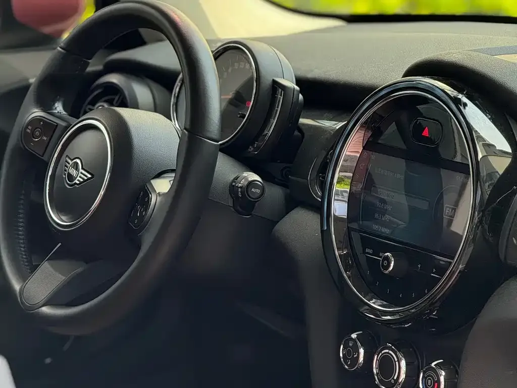 MINI Cooper (3-door) — фото 5