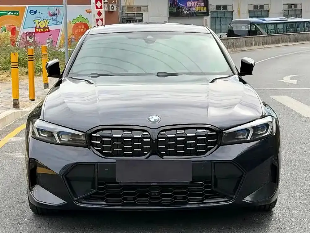 BMW 3 Series 2023 из CN, фото 4