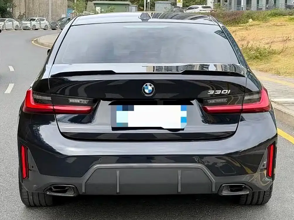 BMW 3 Series 2023 из CN, фото 6
