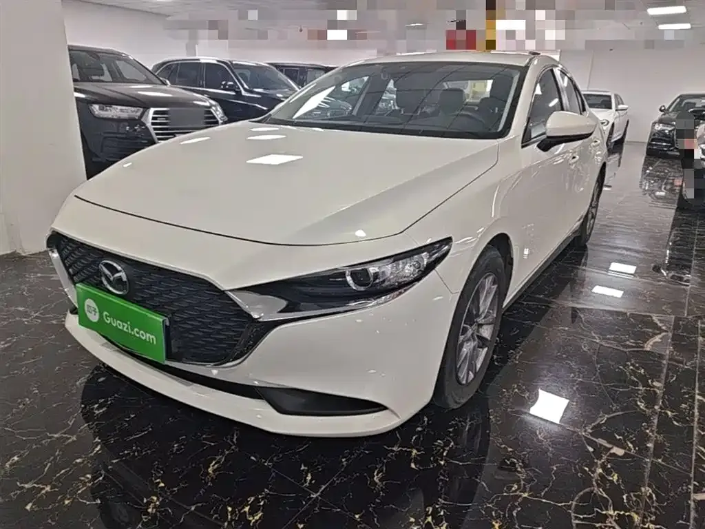 Mazda 3 Axela 2022 из CN, фото 3