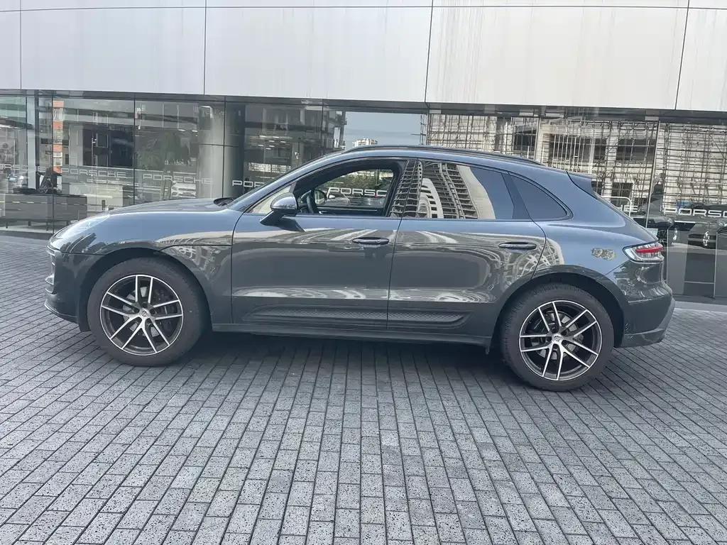 Porsche Macan 2024 из CN, фото 10