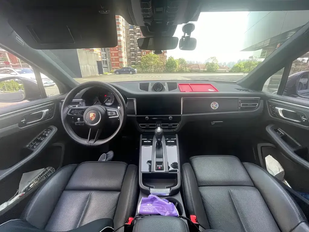 Porsche Macan 2024 из CN, фото 4