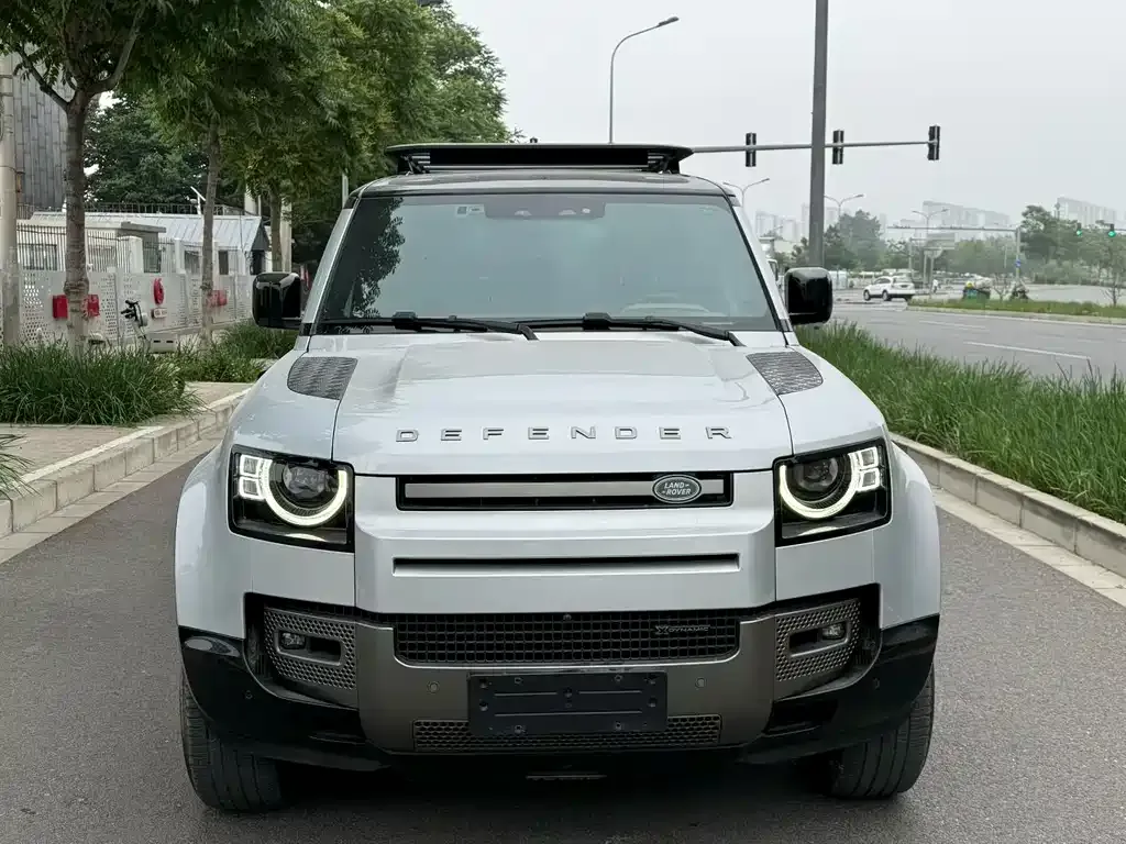 Land Rover Defender — фото 10