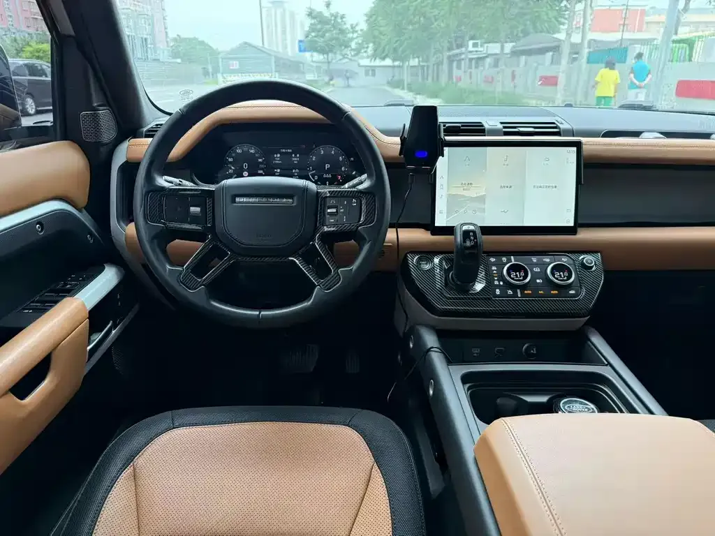 Land Rover Defender — фото 2