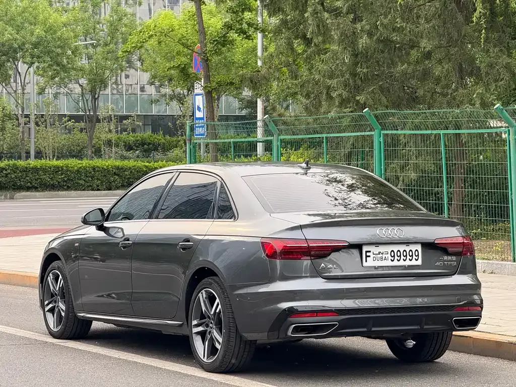 Audi A4L — фото 10