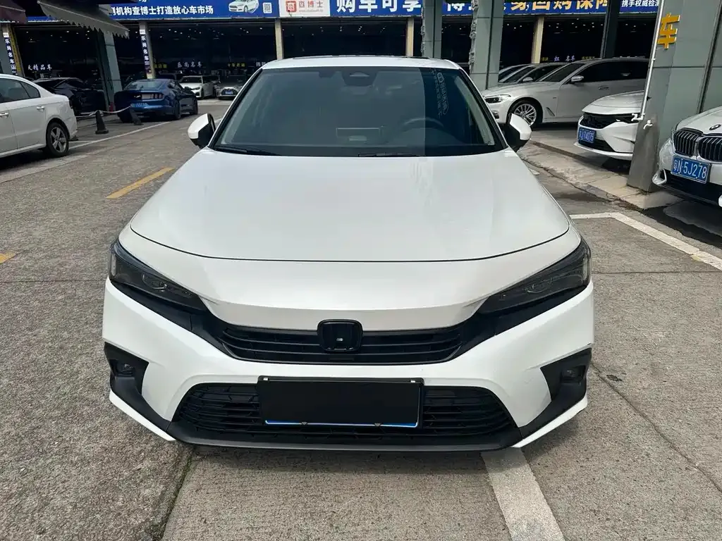 Honda Civic — фото 9