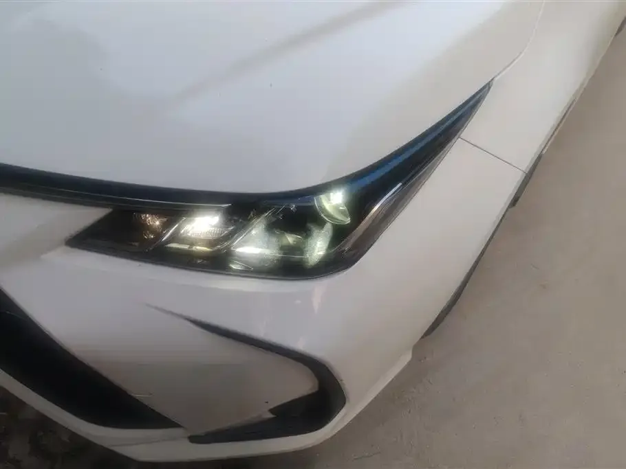 Toyota Corolla 2021 из CN, фото 2