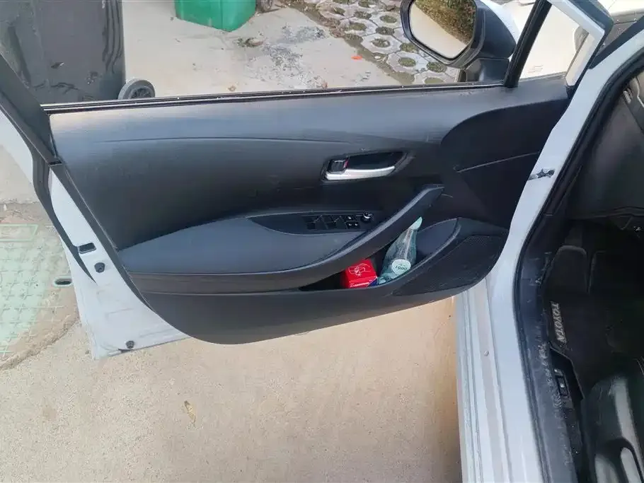 Toyota Corolla 2021 из CN, фото 4