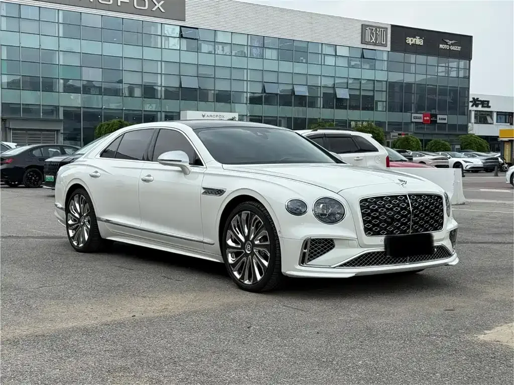 Bentley Flying Spur PHEV 2025 из CN, фото 7